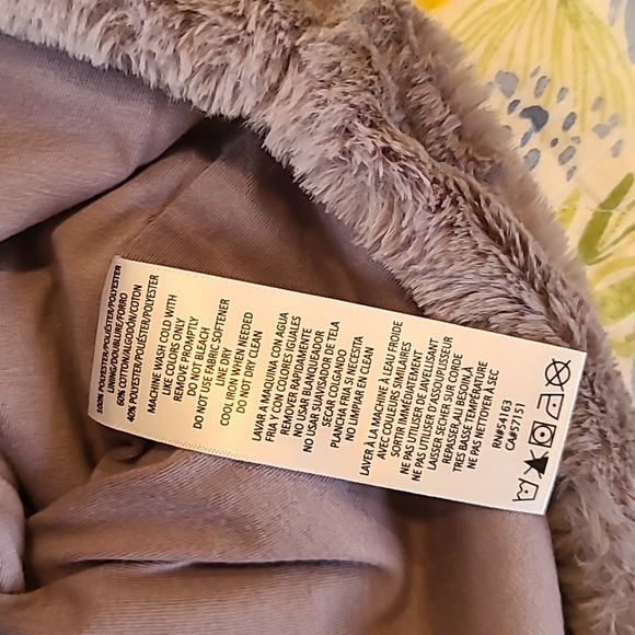 Pullover - Picture 7 of 8